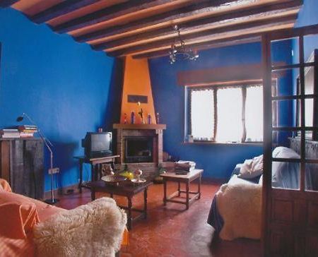 Hotel Ibaiondo Olave Buitenkant foto