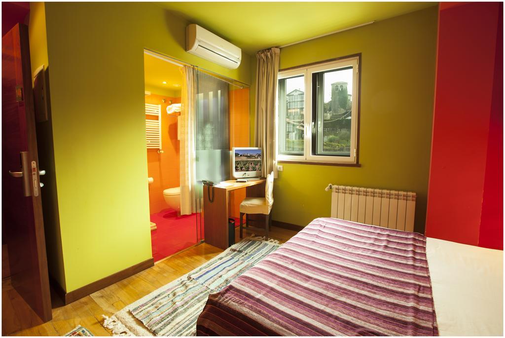 Hotel Ibaiondo Olave Buitenkant foto